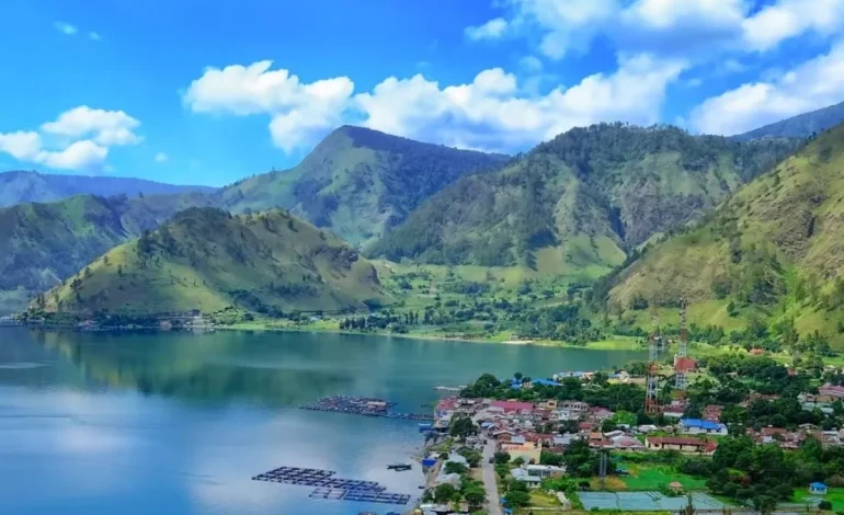 6 Danau Terindah Di Indonesia