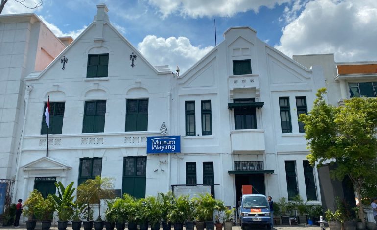 Menjelajahi Bangunan Bersejarah Paling Ikonik di Indonesia
