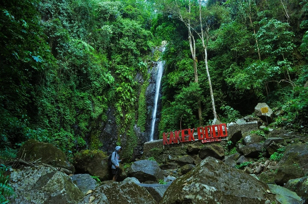 Tempat Wisata di Indonesia dengan Nama Paling Nyeleneh